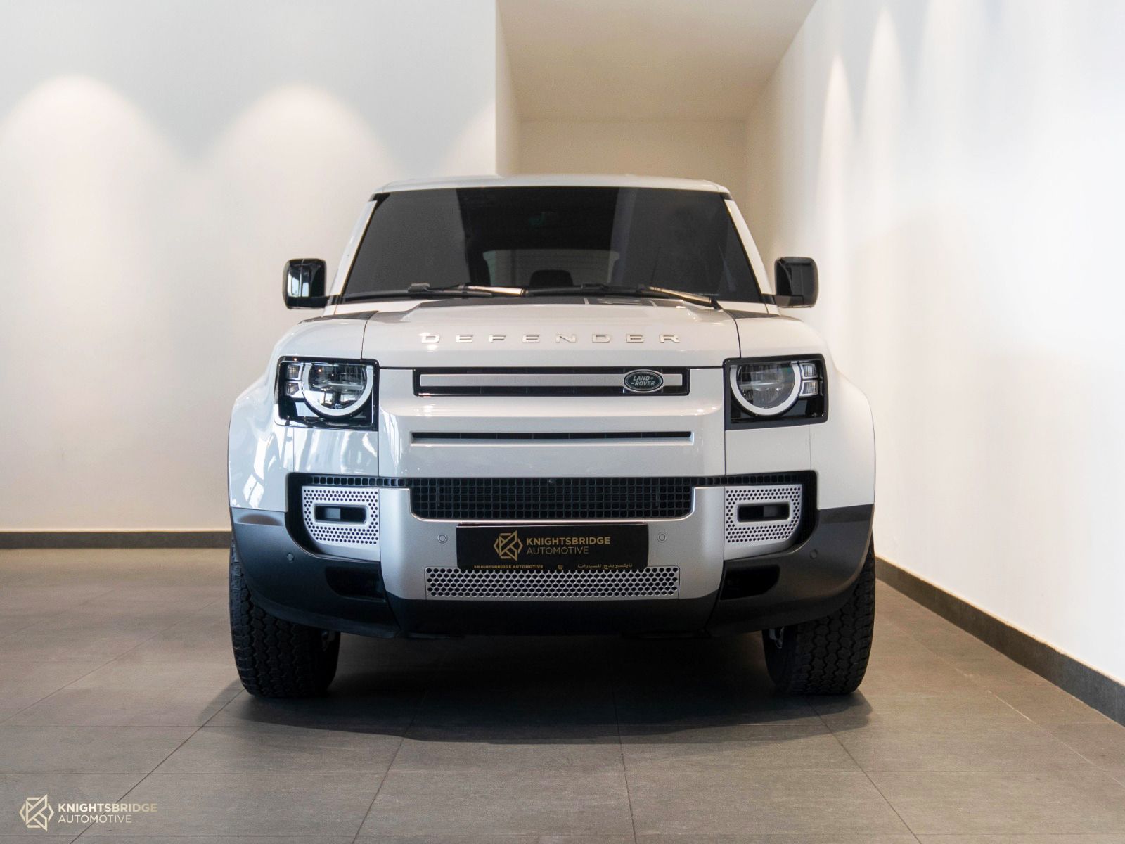 2022 Land Rover Defender at Knightsbridge Automotive - (10128 - 2)