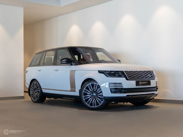 Used - Perfect Condition 2021 Range Rover Vogue SE Supercharged White exterior with Red interior at Knightsbridge Automotive