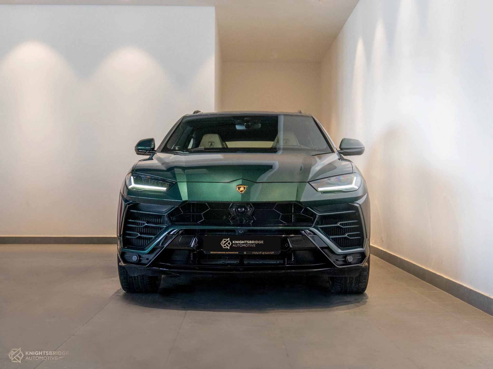2021 Lamborghini Urus at Knightsbridge Automotive - (10177 - 2)