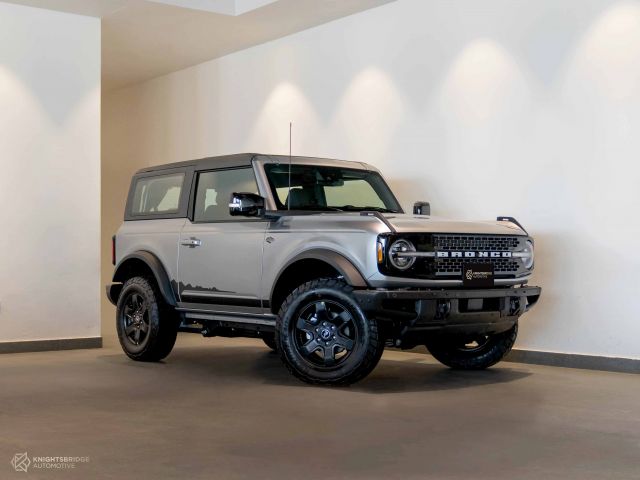 New 2021 Ford Bronco Wildtrak Silver exterior with Black interior at Knightsbridge Automotive