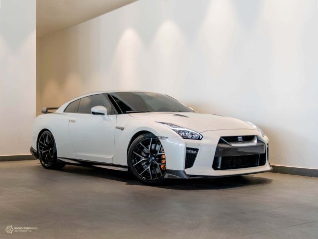 Perfect Condition 2017 Nissan GTR White exterior with Black interior at Knightsbridge Automotive