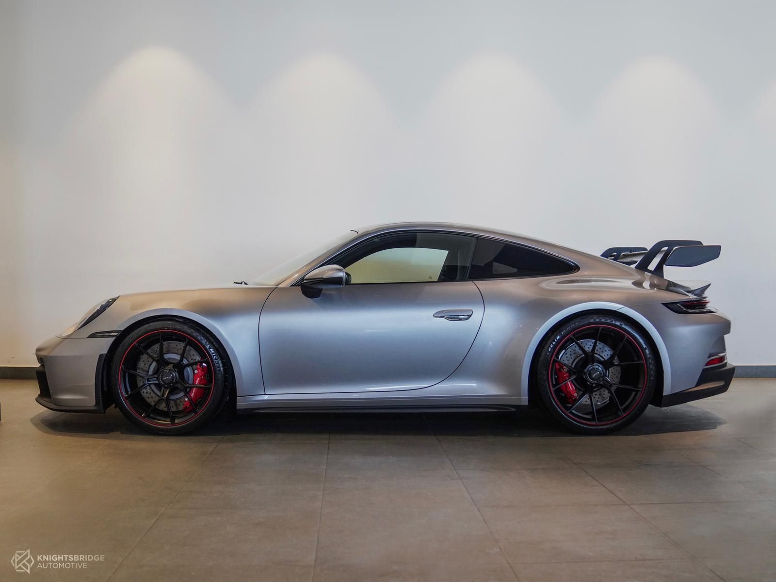2022 Porsche 911 GT3 at Knightsbridge Automotive - (10280 - 3)