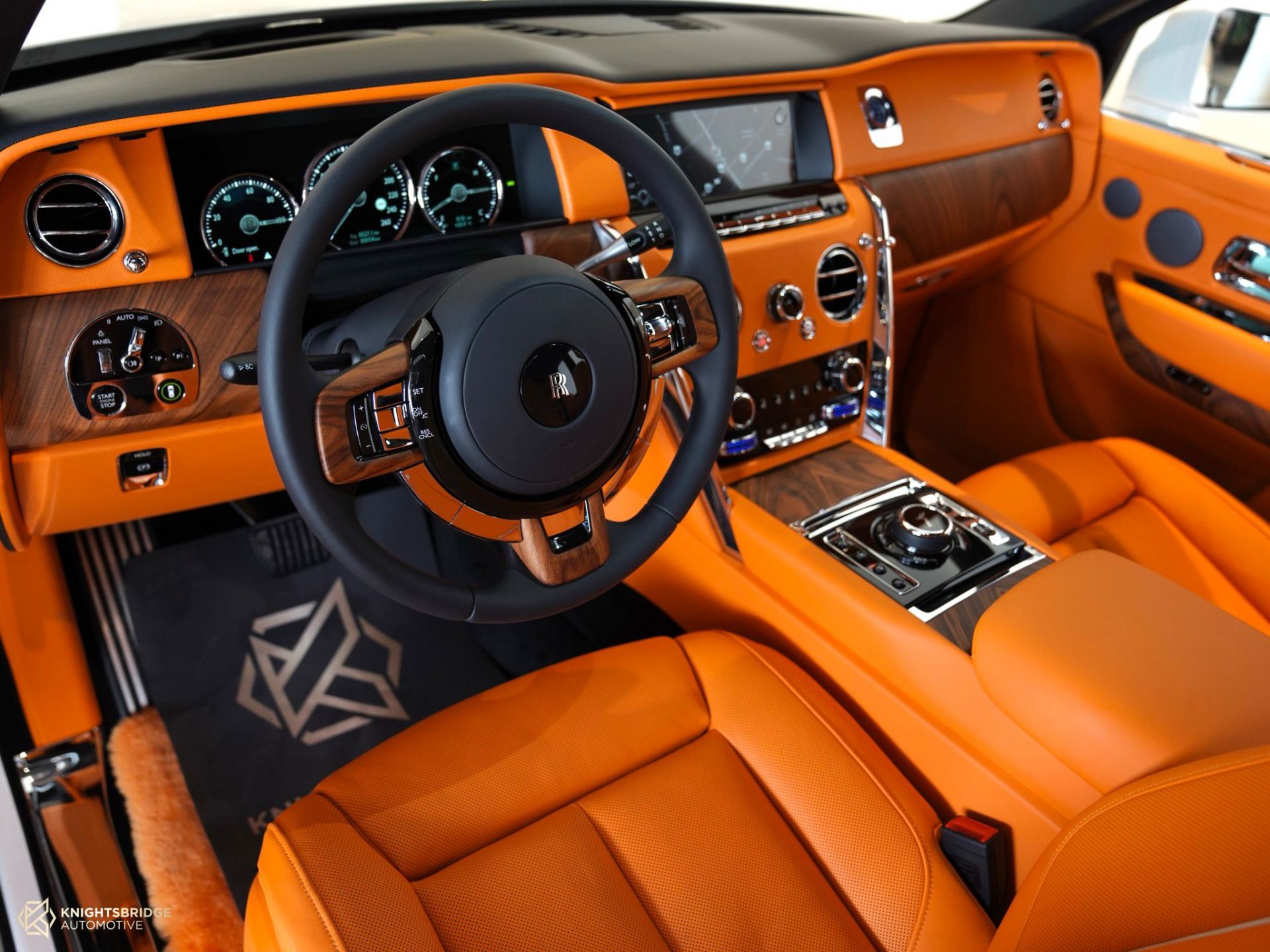Boss Style 101 Black Phantom on 26s and a Contrasting Orange Interior   autoevolution