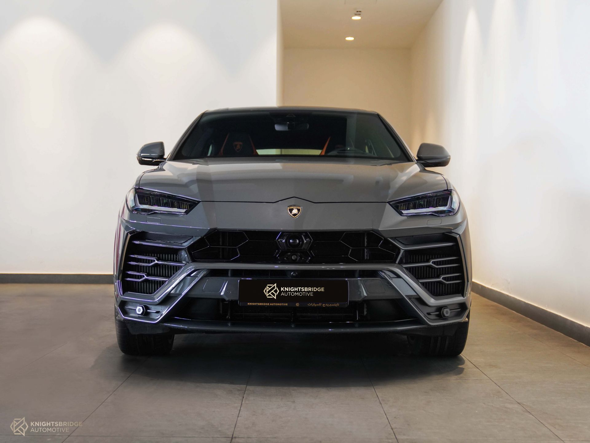 2022 Lamborghini Urus at Knightsbridge Automotive - (10309 - 2)