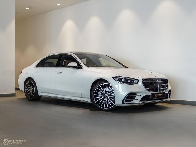 New 2022 Mercedes-Benz S580 White exterior with Brown interior at Knightsbridge Automotive