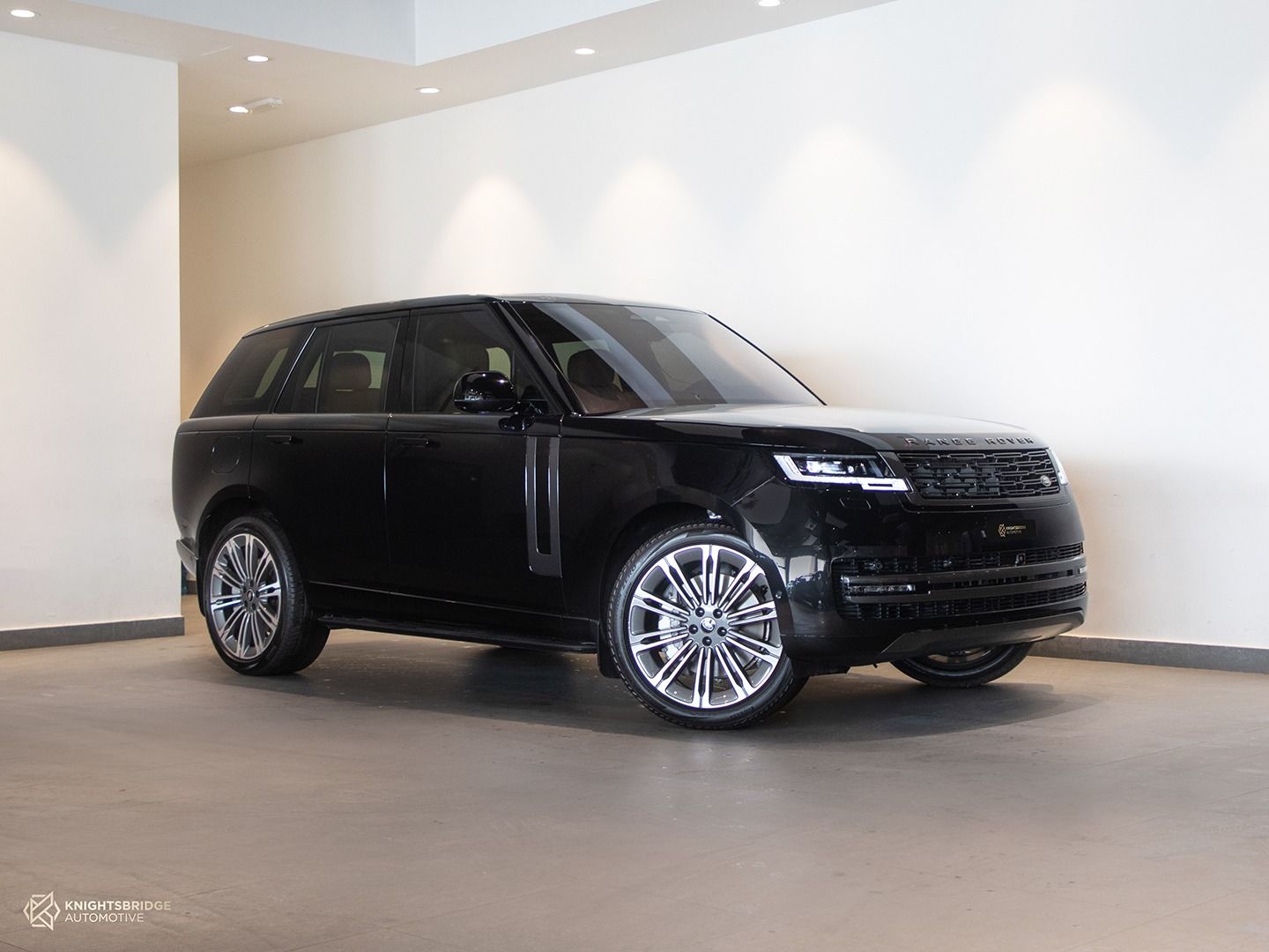 2022 Range Rover Vogue HSE at Knightsbridge Automotive - (10332 - 1)