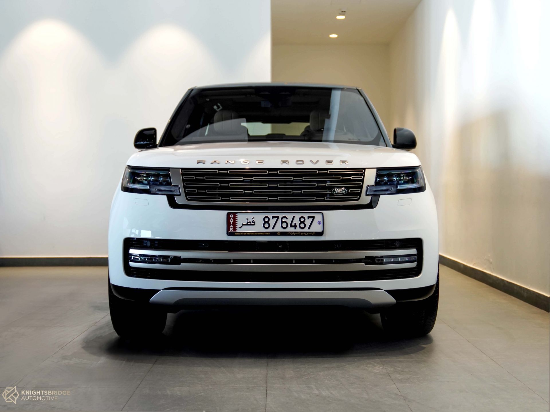 2022 Range Rover Vogue HSE at Knightsbridge Automotive - (10334 - 2)
