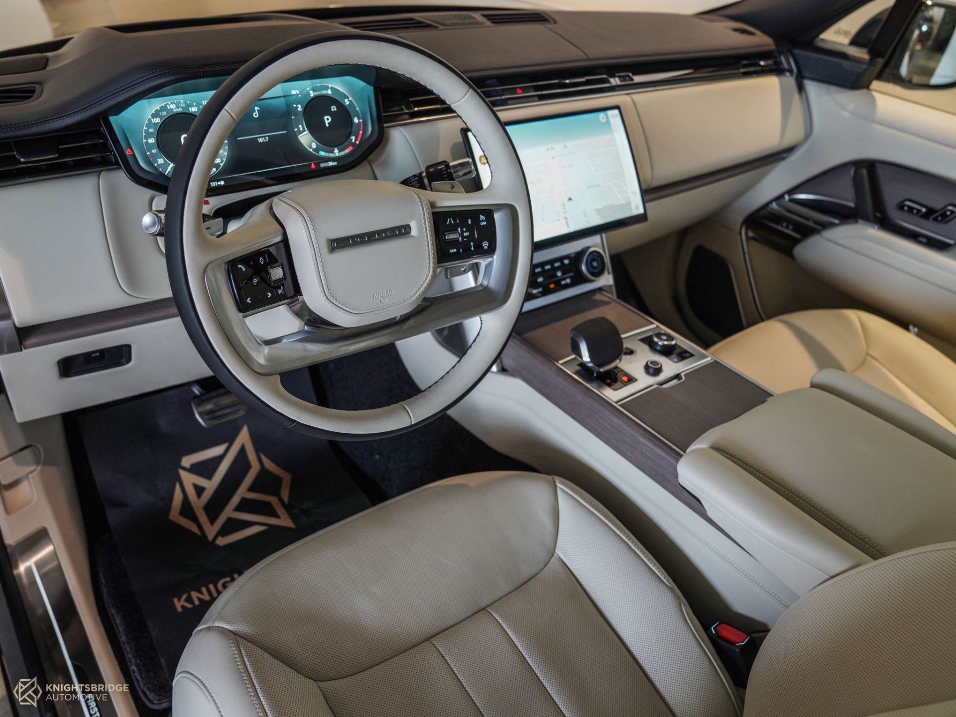 2022 Range Rover Vogue First Edition at Knightsbridge Automotive - (10341 - 6)