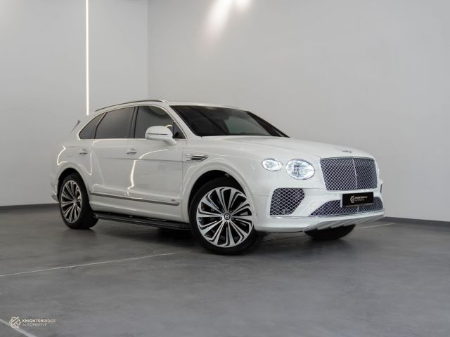 Used - Perfect Condition 2021 Bentley Bentayga White exterior with Brown interior at Knightsbridge Automotive