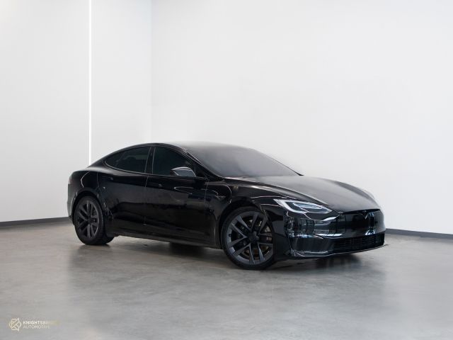 Used - Perfect Condition 2021 Tesla Model S Plaid Black exterior with Black interior at Knightsbridge Automotive