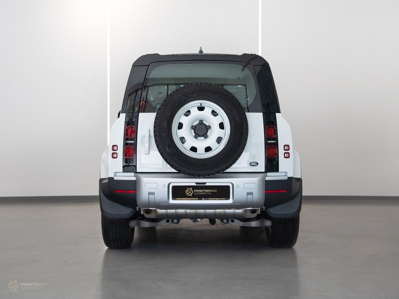 2023 Land Rover Defender 90 SE at Knightsbridge Automotive - (10502 - 5)