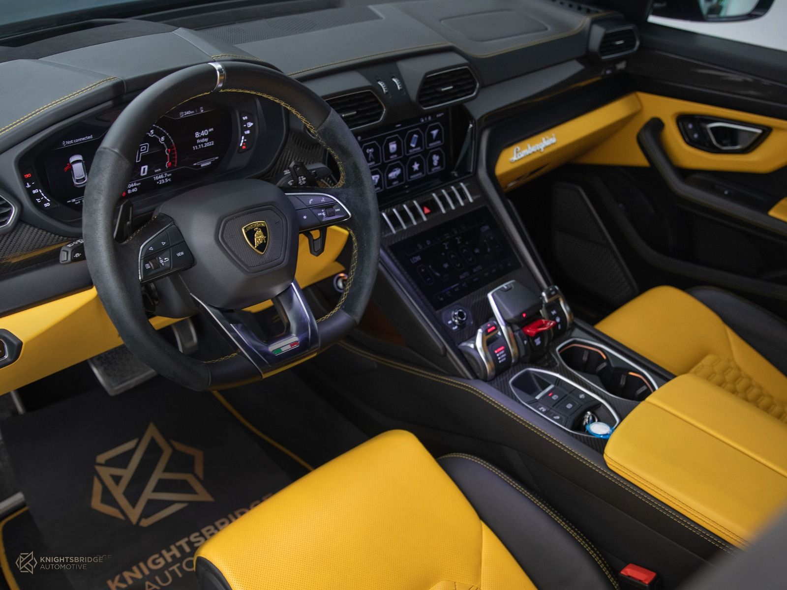 2022 Lamborghini Urus - 10529 | Knightsbridge Automotive