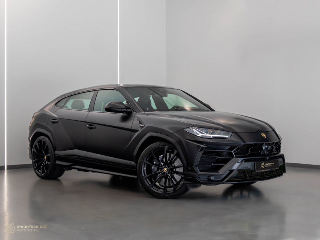 Used - Perfect Condition 2022 Lamborghini Urus Graphite Capsule Matte Black exterior with Green and Black interior at Knightsbridge Automotive