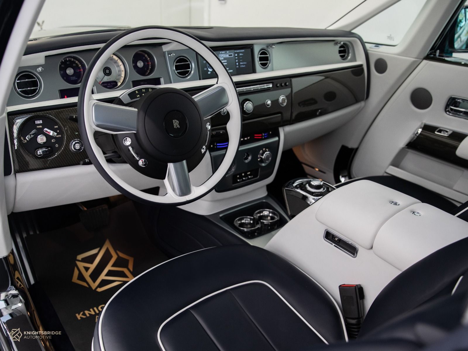 2017 Rolls-Royce Phantom Coupe Zenith Edition at Knightsbridge Automotive - (10697 - 6)