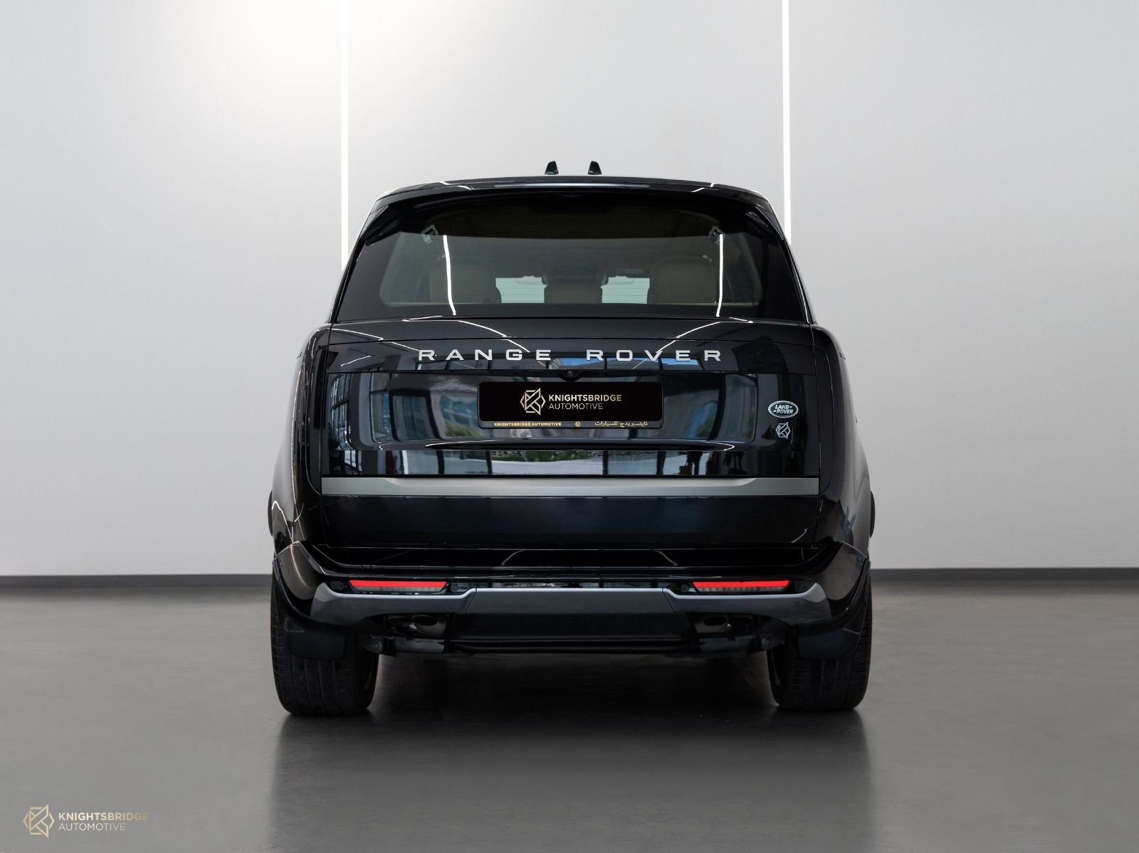 2023 Range Rover Vogue HSE at Knightsbridge Automotive - (10723 - 5)