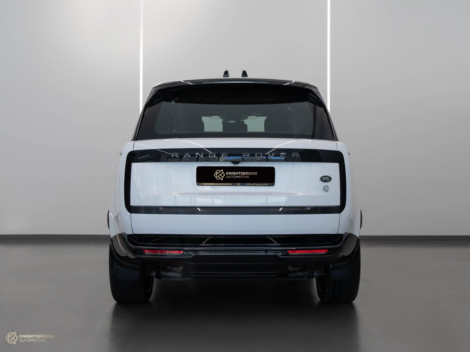 2023 Range Rover Vogue HSE at Knightsbridge Automotive - (10765 - 5)