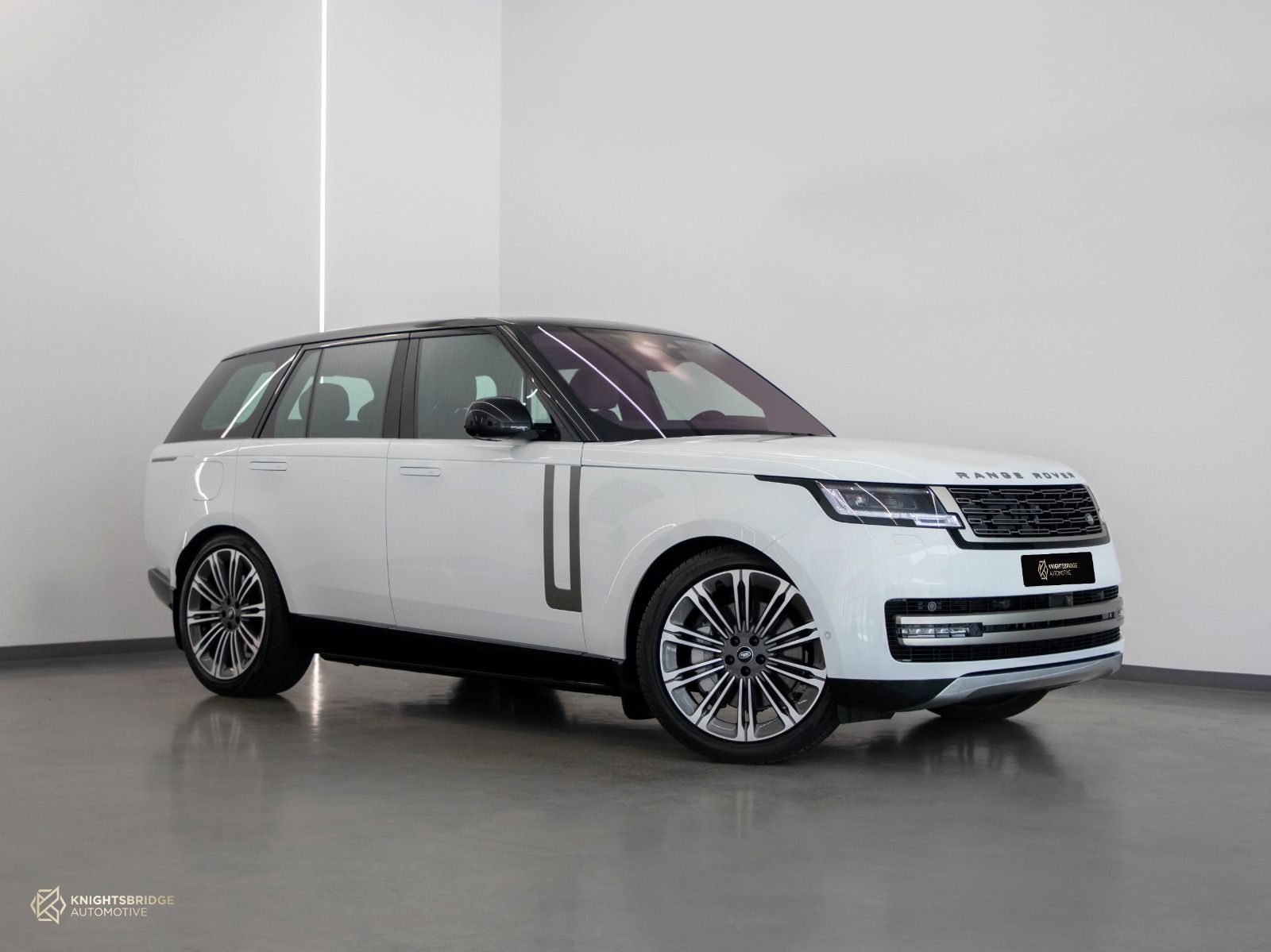 2023 Range Rover Vogue HSE at Knightsbridge Automotive - (10839 - 1)