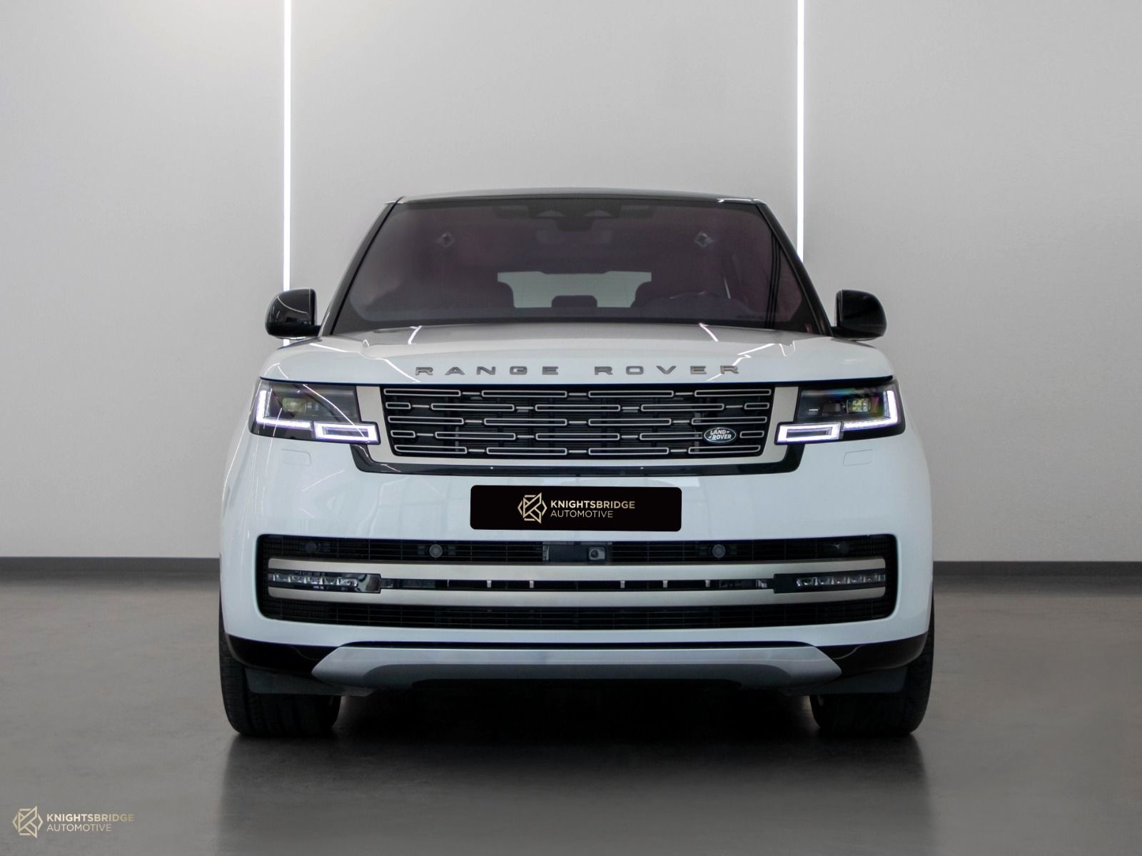 2023 Range Rover Vogue HSE at Knightsbridge Automotive - (10839 - 2)