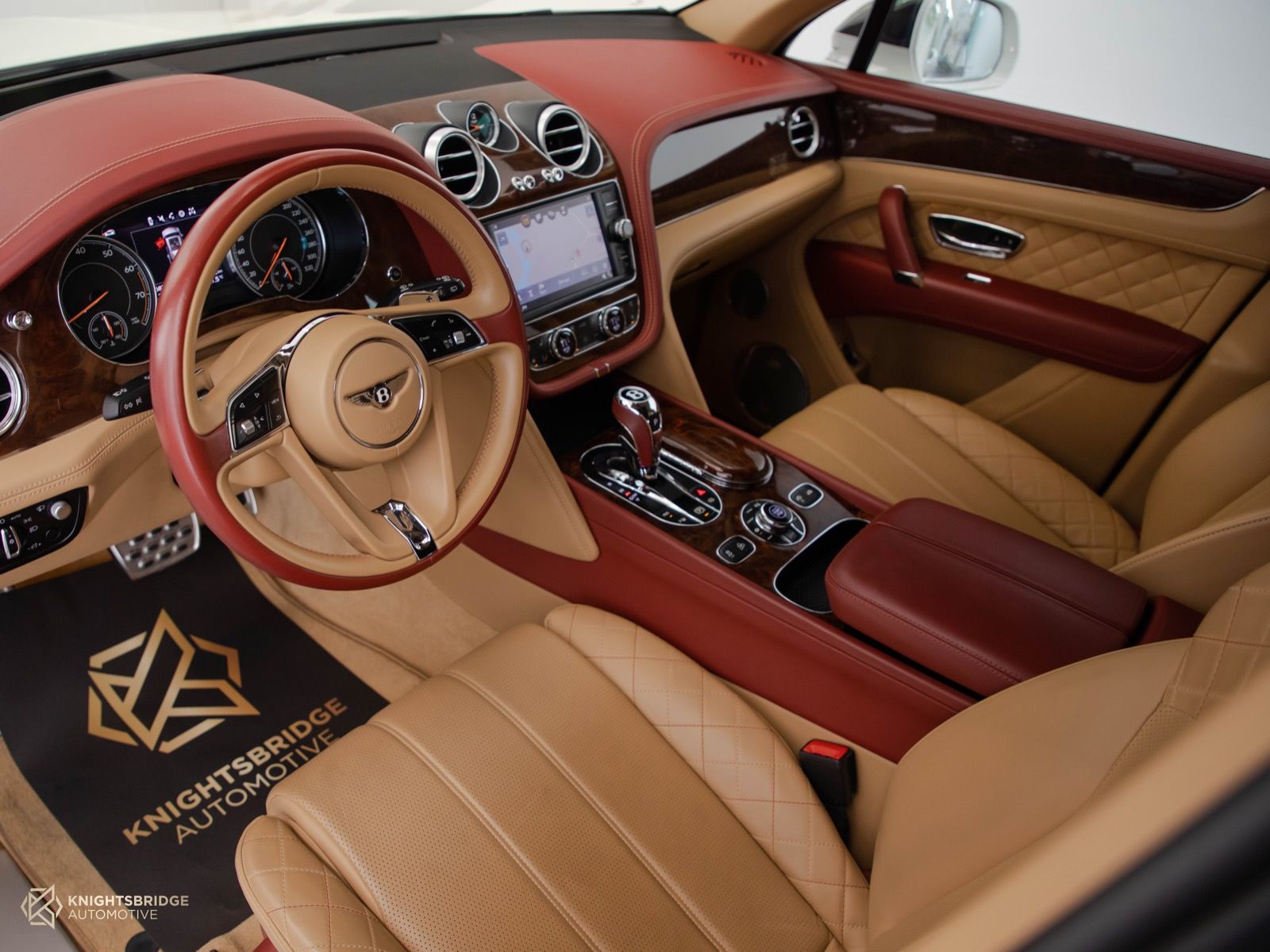 2017 Bentley Bentayga 1st Edition at Knightsbridge Automotive - (10850 - 6)