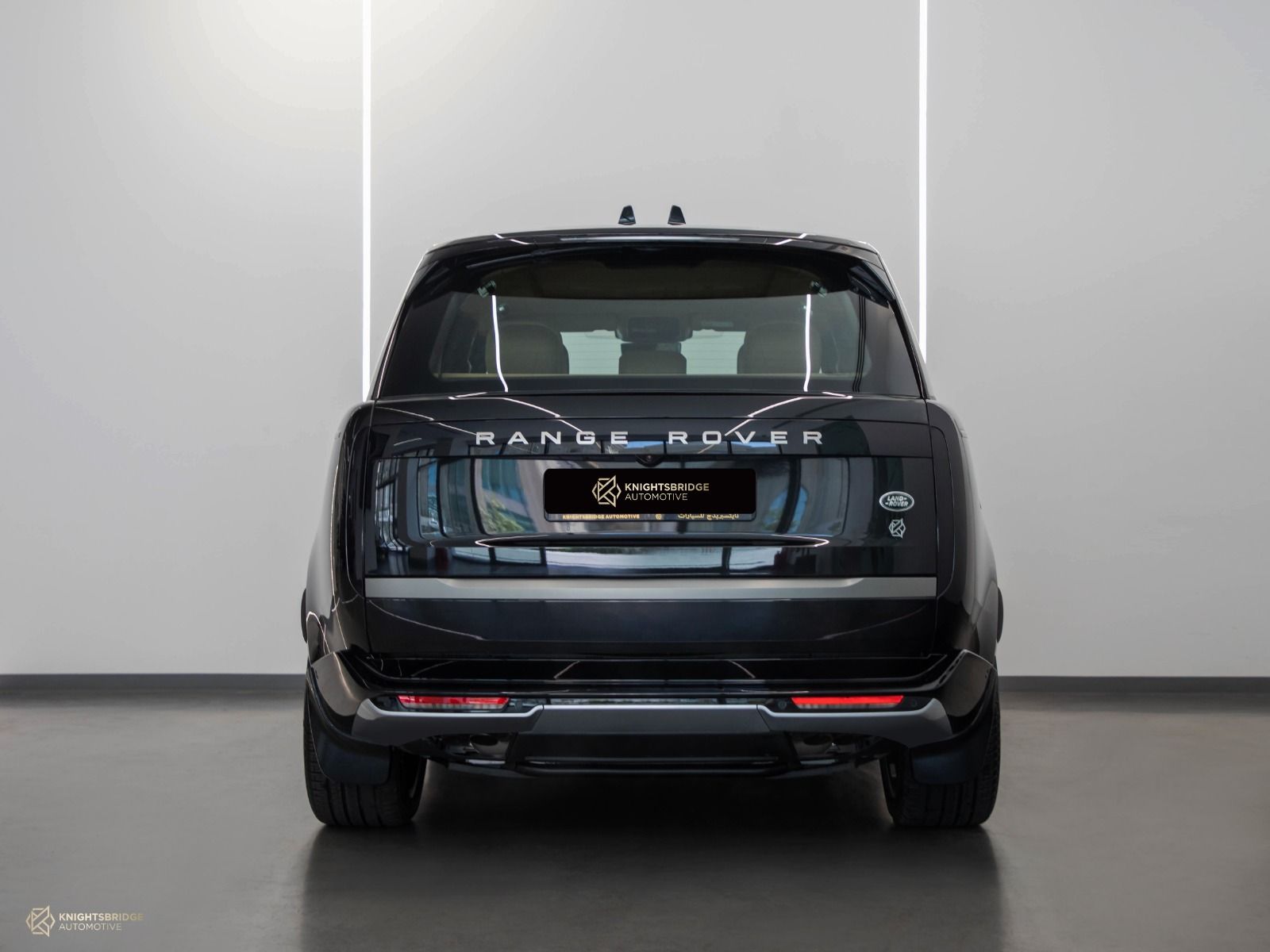2023 Range Rover Vogue HSE at Knightsbridge Automotive - (10861 - 5)