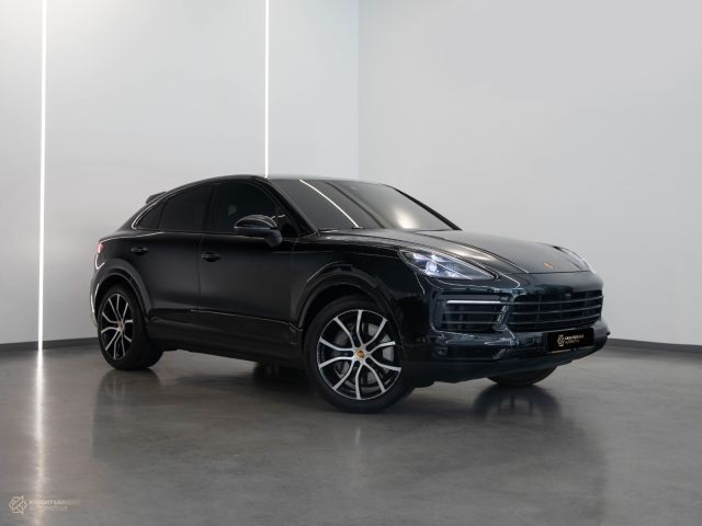 Used - Perfect Condition 2019 Porsche Cayenne S Black exterior with Brown interior at Knightsbridge Automotive
