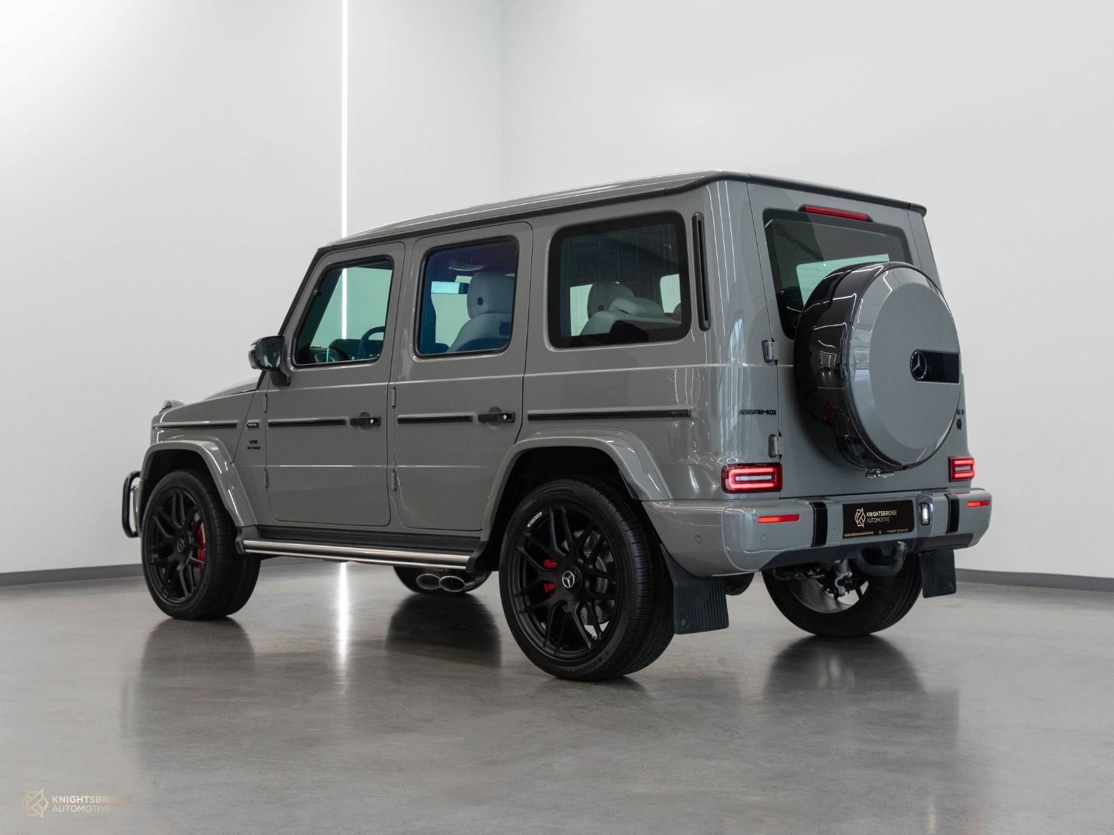 2022 Mercedes-Benz G63 AMG at Knightsbridge Automotive - (10927 - 4)