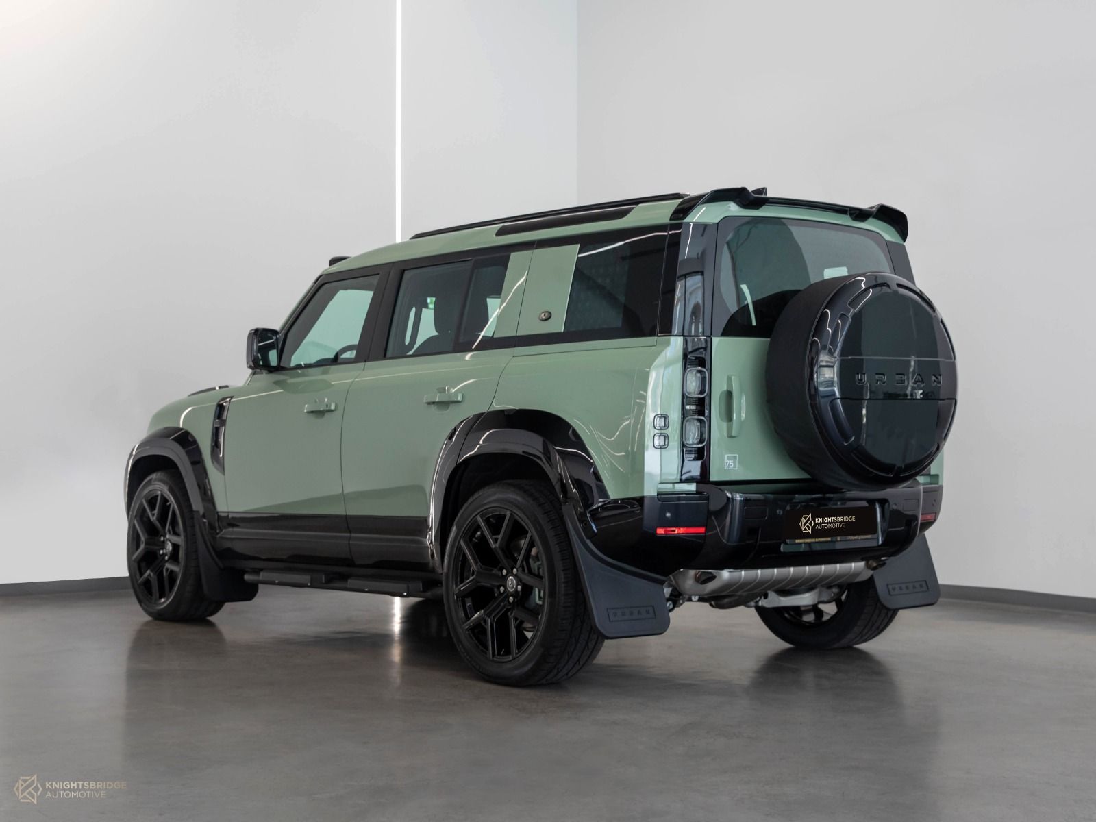 2023 Land Rover Defender 75th Limited Edition Urban Pack - 10936 ...