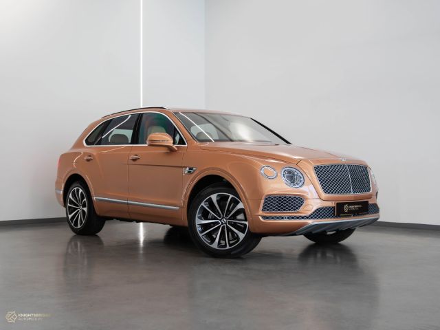 Used - Perfect Condition 2017 Bentley Bentayga Amber exterior with Beige interior at Knightsbridge Automotive