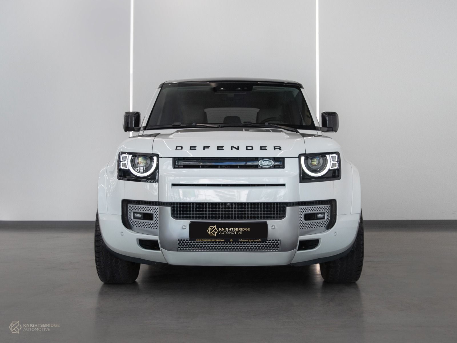 2020 Land Rover Defender 110 HSE at Knightsbridge Automotive - (11077 - 2)