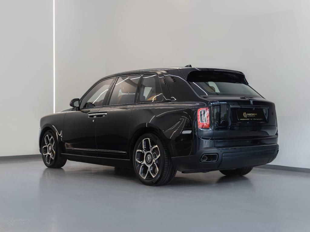 2023 Rolls-Royce Cullinan Black Badge at Knightsbridge Automotive - (11280 - 4)