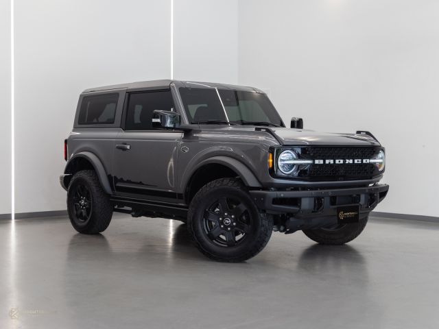 Used - Perfect Condition 2021 Ford Bronco WildTrak Grey exterior with Beige and Black interior at Knightsbridge Automotive