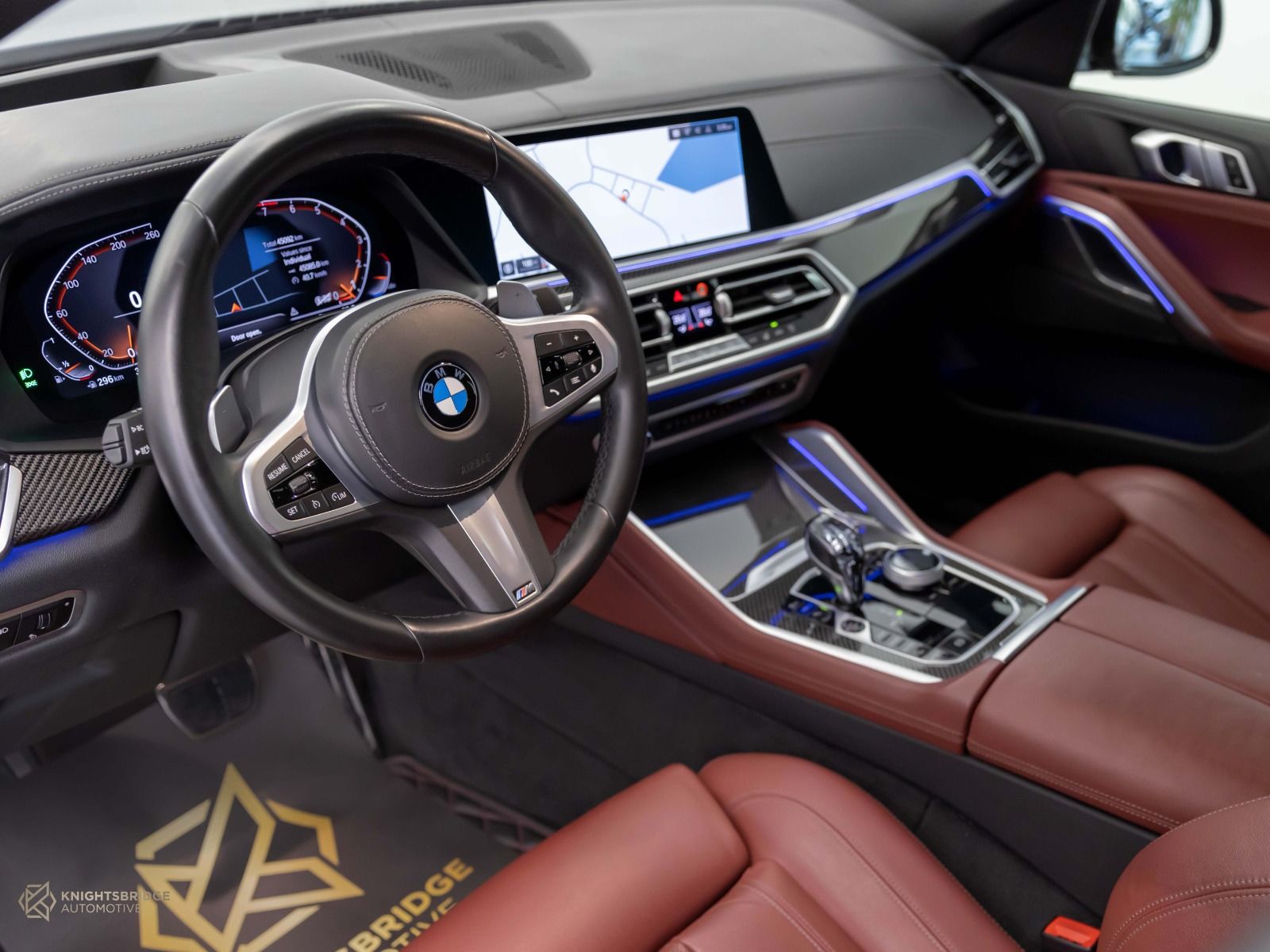 2022 BMW X6 xDrive 40i at Knightsbridge Automotive - (11348 - 6)