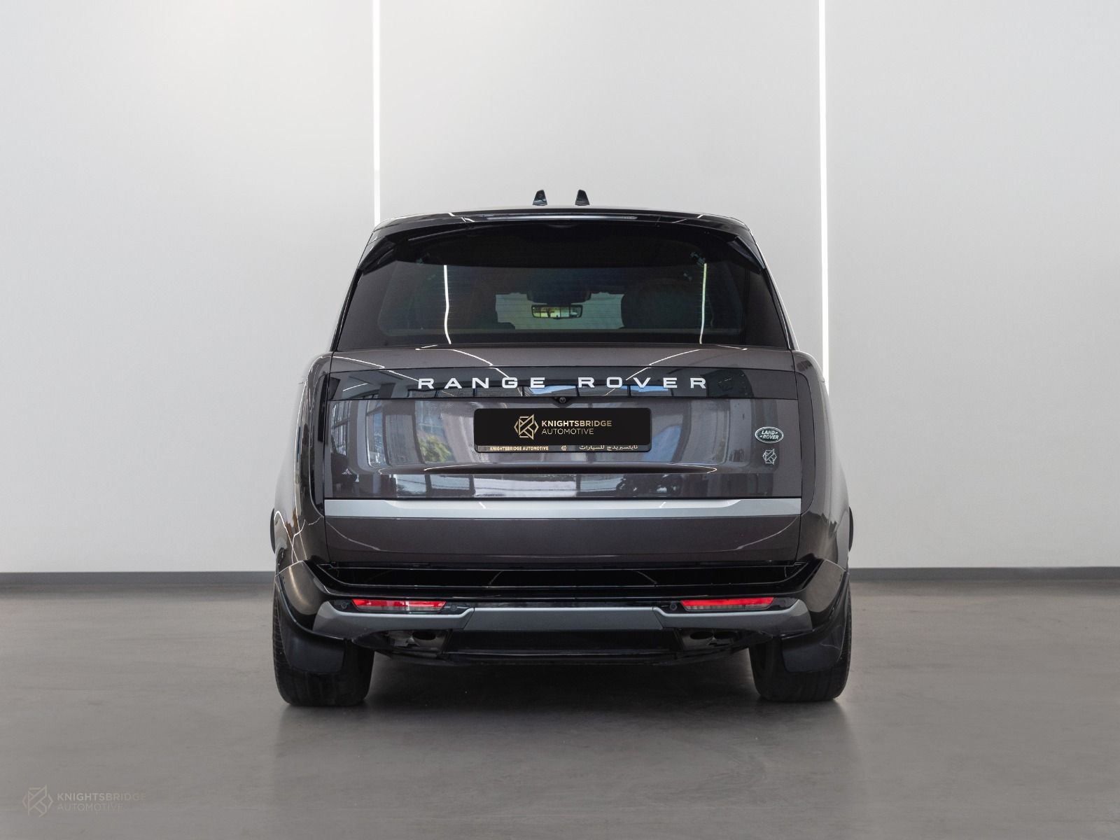 2023 Range Rover Vogue Autobiography at Knightsbridge Automotive - (11373 - 5)