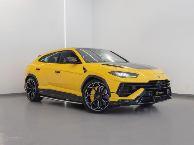 Used - Perfect Condition 2023 Lamborghini Urus Performante Yellow exterior with Yellow and Black interior at Knightsbridge Automotive