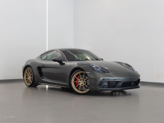 Used - Perfect Condition 2024 Porsche Cayman 718 GTS at Knightsbridge Automotive