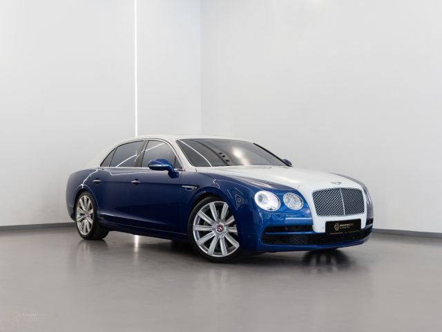 Used - Perfect Condition 2015 Bentley Continental Flying Spur Blue exterior with Beige and Blue interior at Knightsbridge Automotive