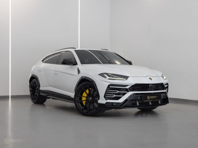 Used - Perfect Condition 2019 Lamborghini Urus White exterior with Brown and Black interior at Knightsbridge Automotive