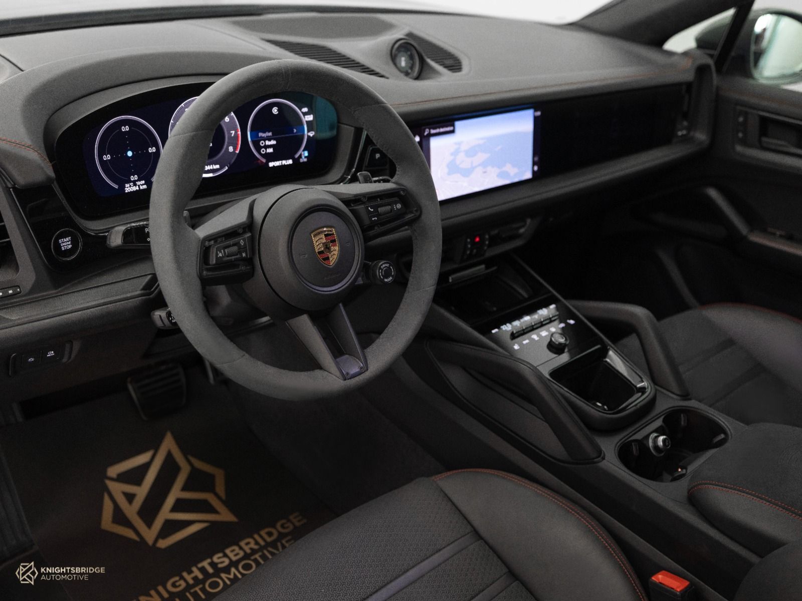 2025 Porsche Cayenne GTS at Knightsbridge Automotive - (11896 - 6)